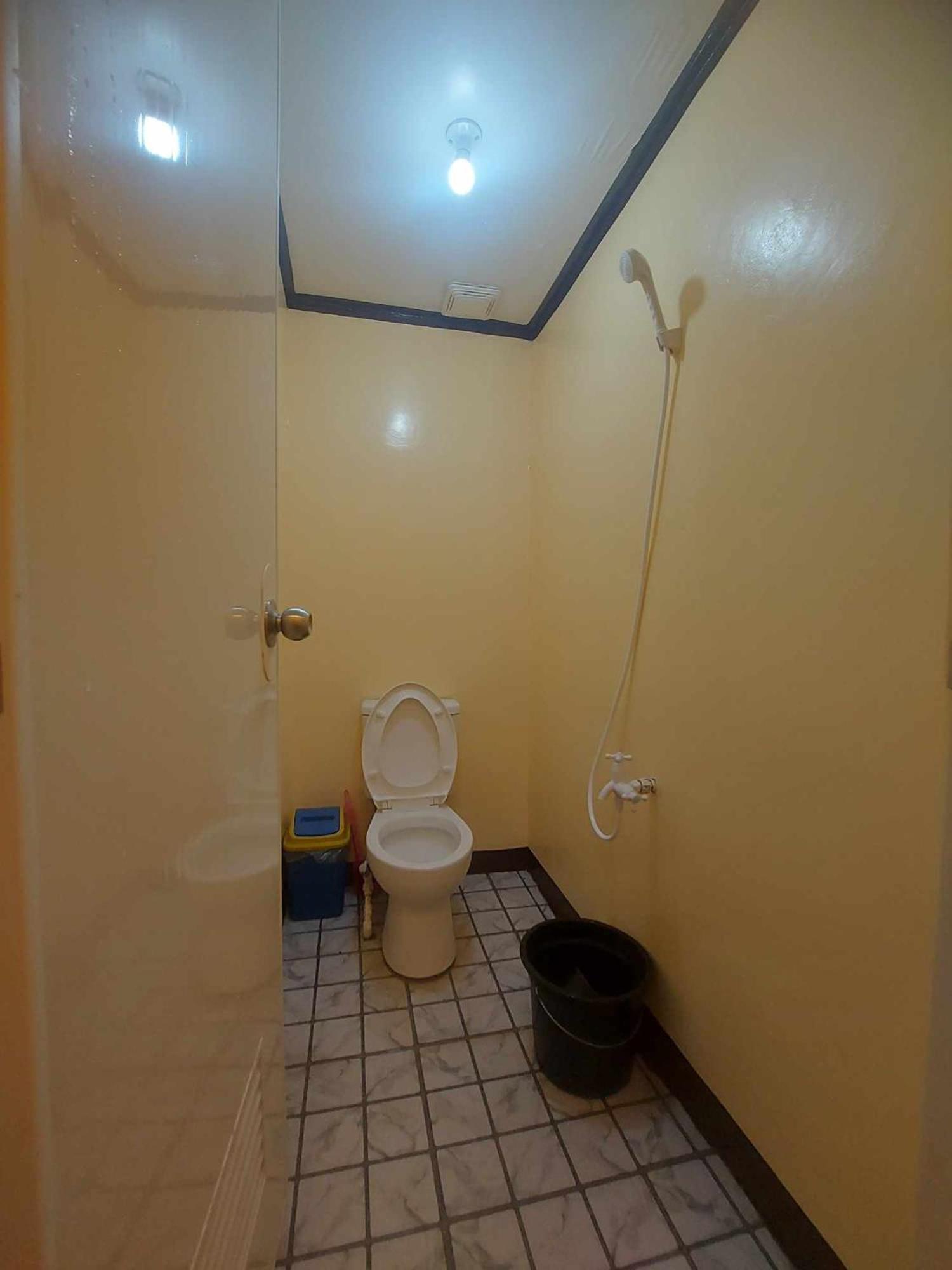Cheri Backpackers Hostel Моалбоал Экстерьер фото