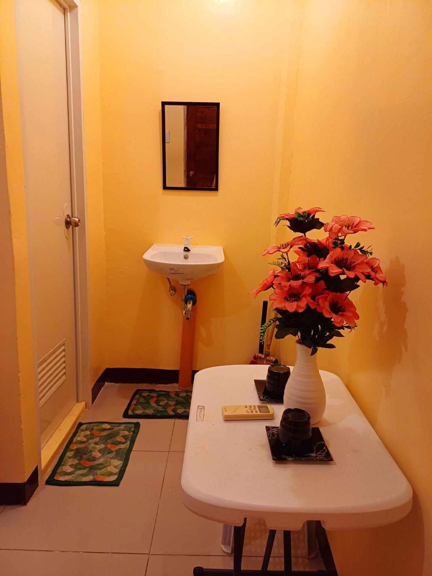 Cheri Backpackers Hostel Моалбоал Экстерьер фото