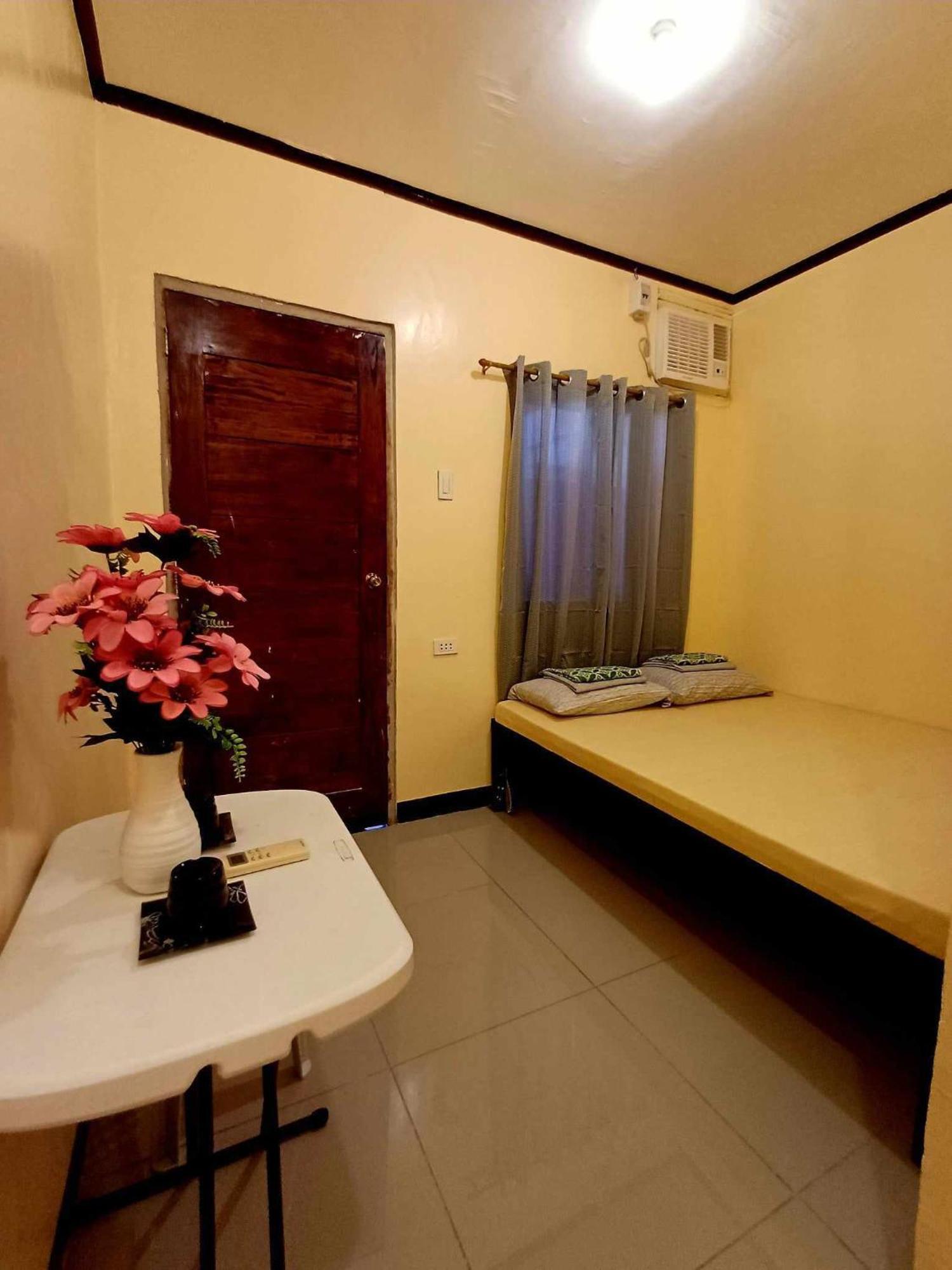 Cheri Backpackers Hostel Моалбоал Экстерьер фото