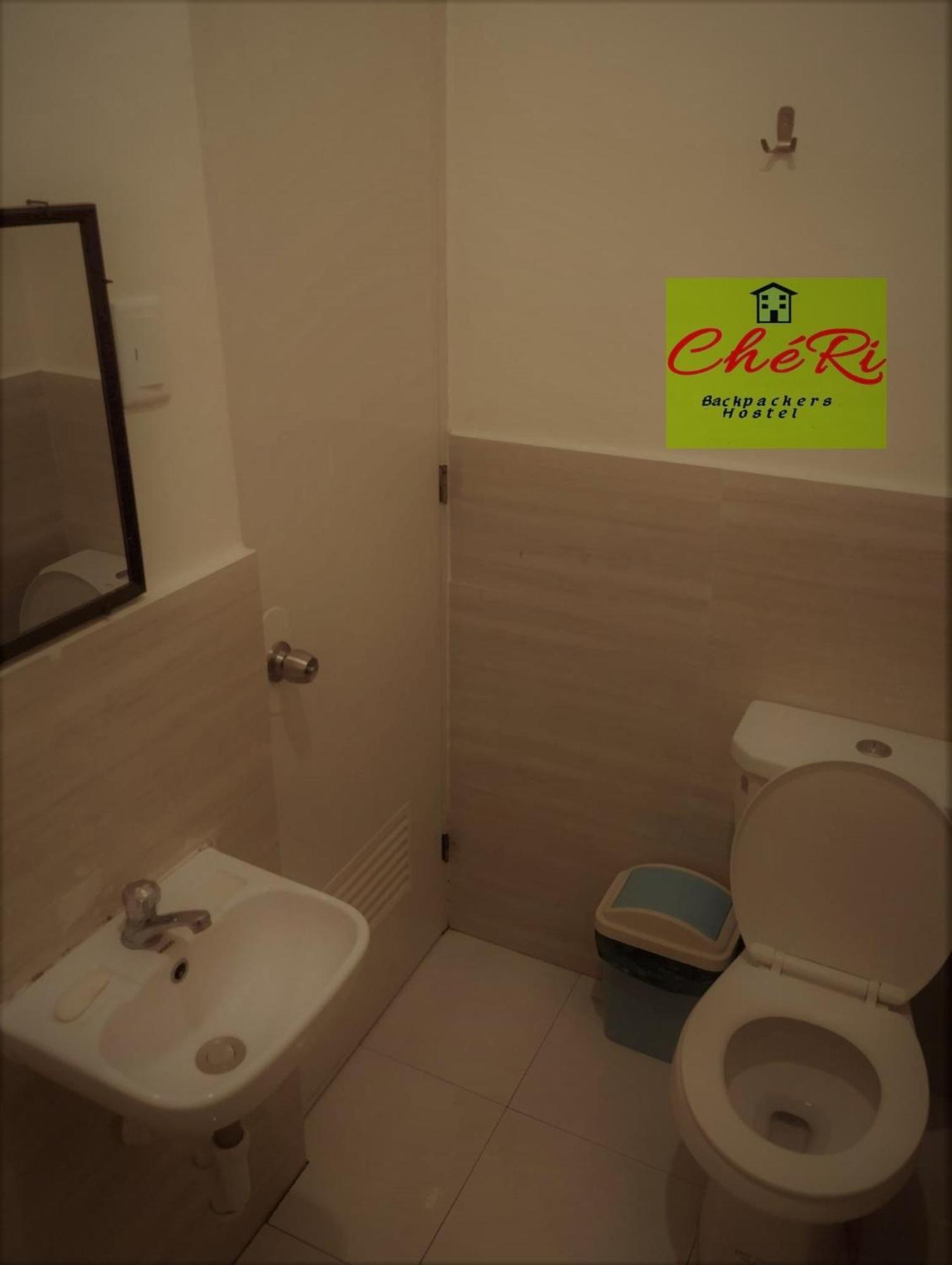 Cheri Backpackers Hostel Моалбоал Экстерьер фото